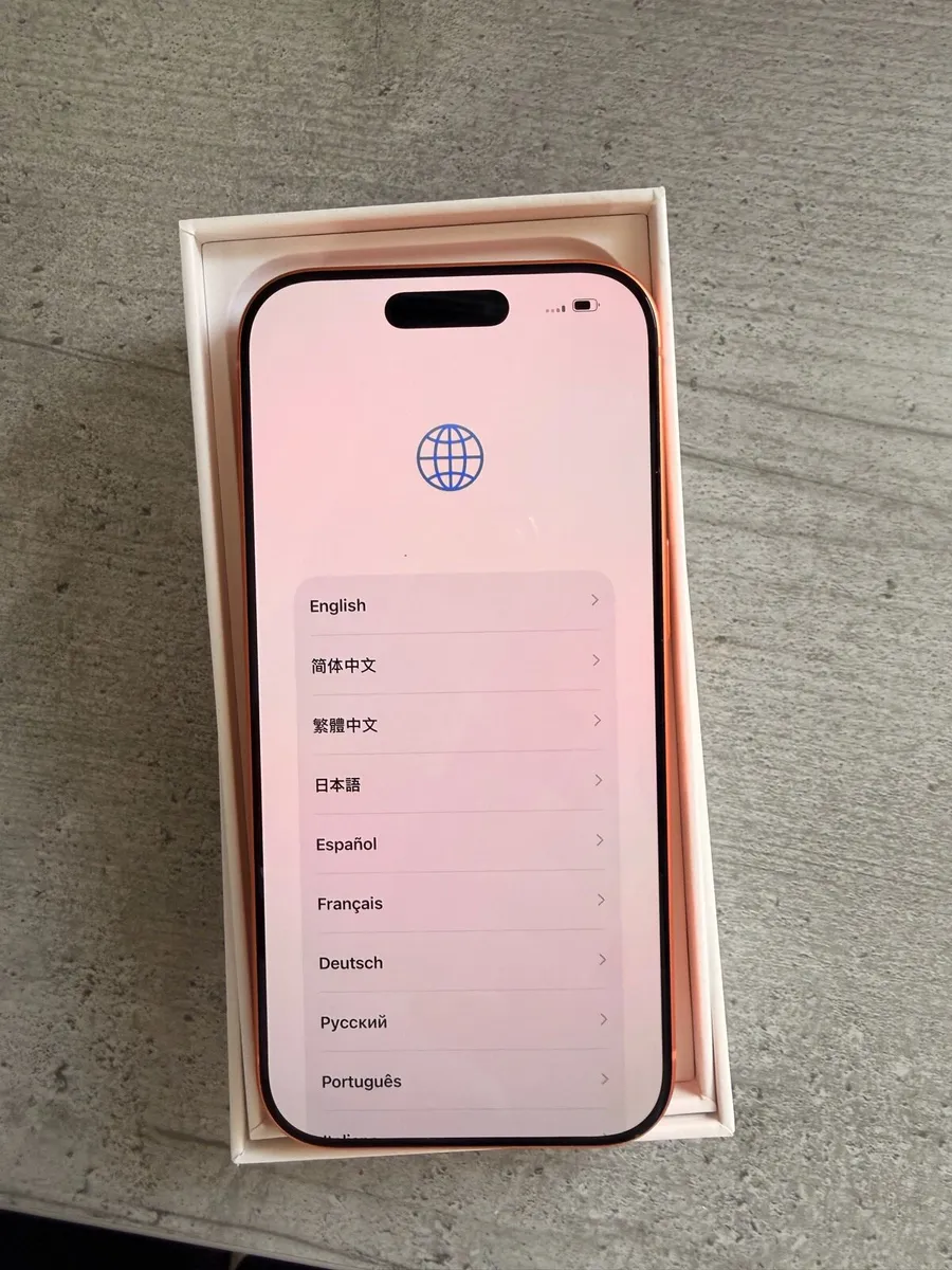 iPhone 17 pro - Image 4