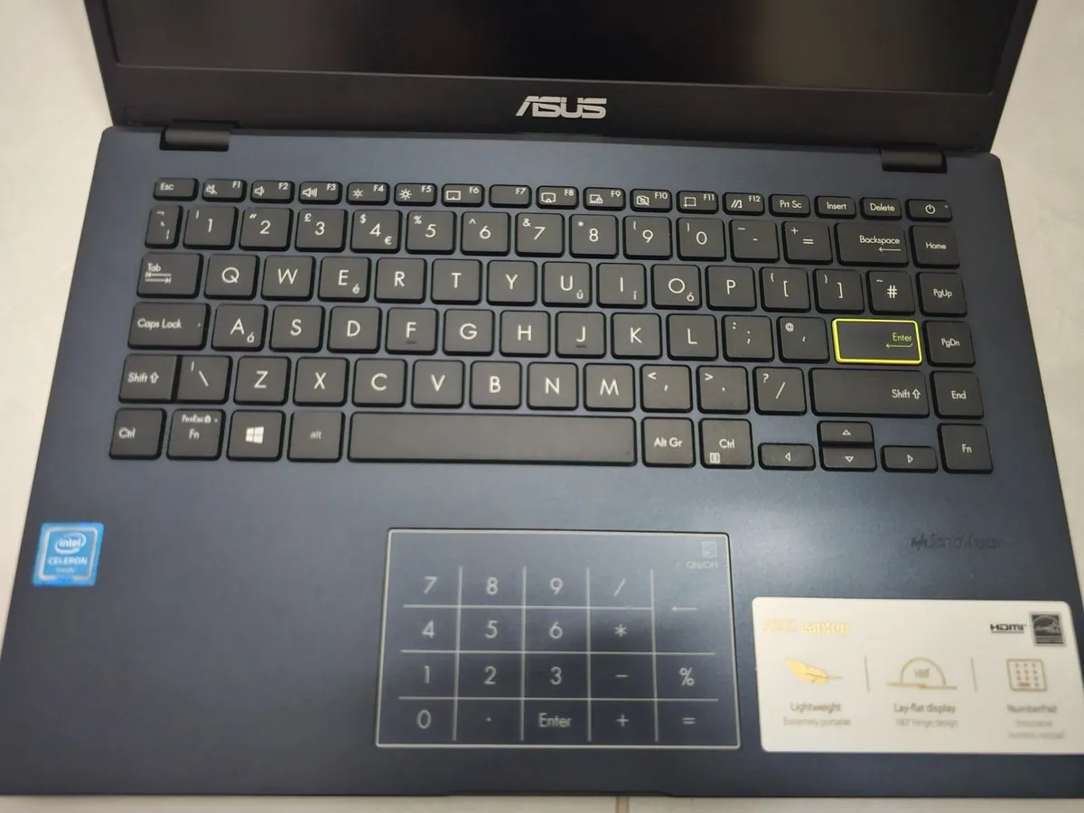Asus Laptop - Image 2