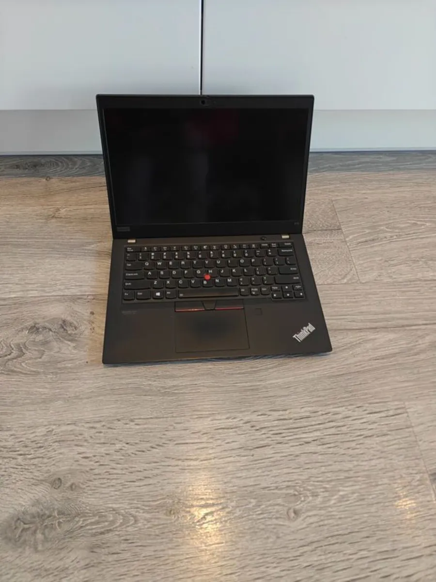 Lenovo X13 | i7 (10th gen) | 16GB | 512GB | 13.3" - Image 2