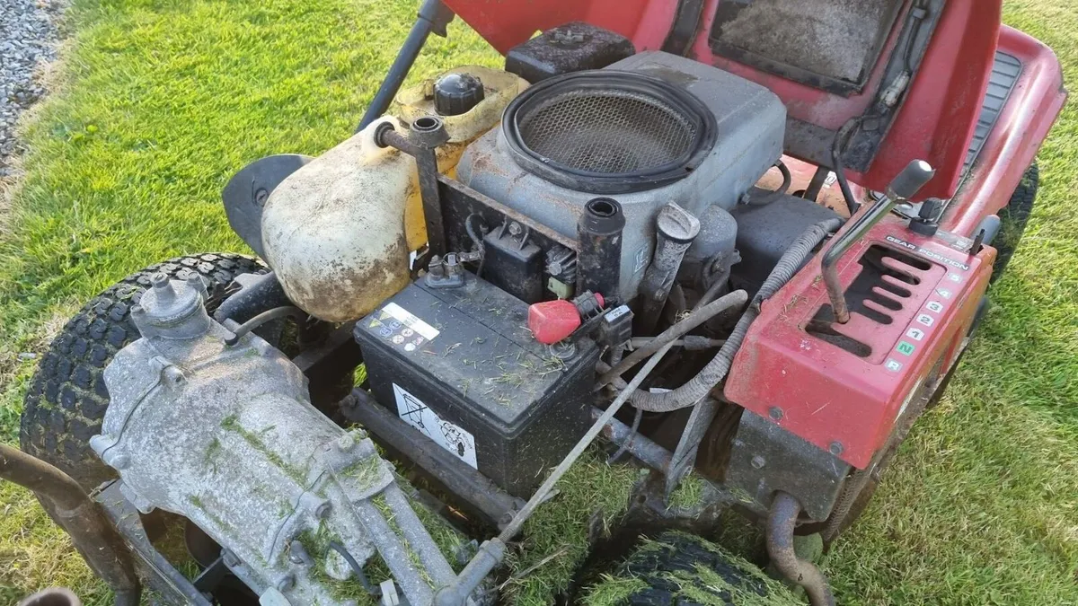 Honda Ride-On Mower - Image 3