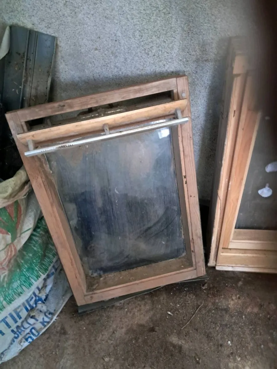 2 velux windows - Image 3