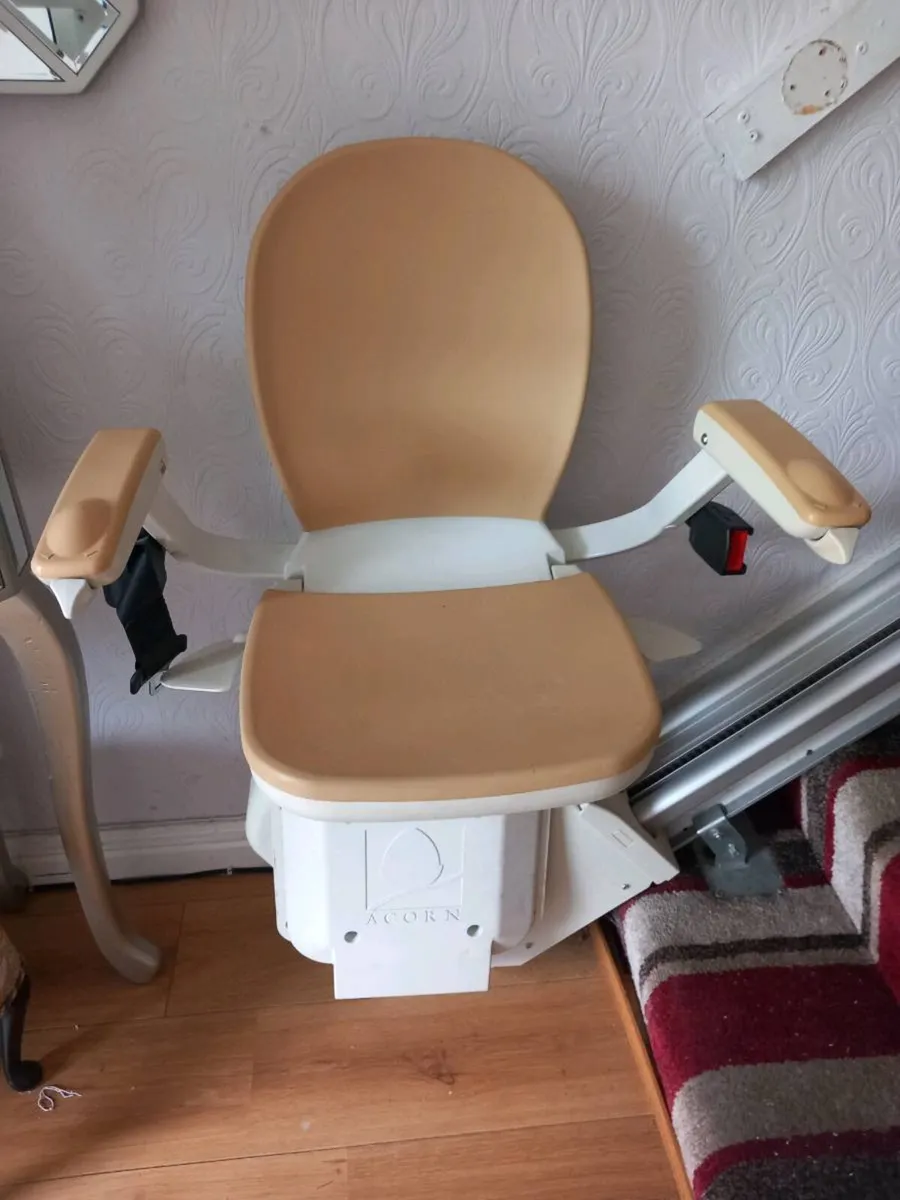 Acorn stair lift, Bray, disassembled by buyer - Image 1