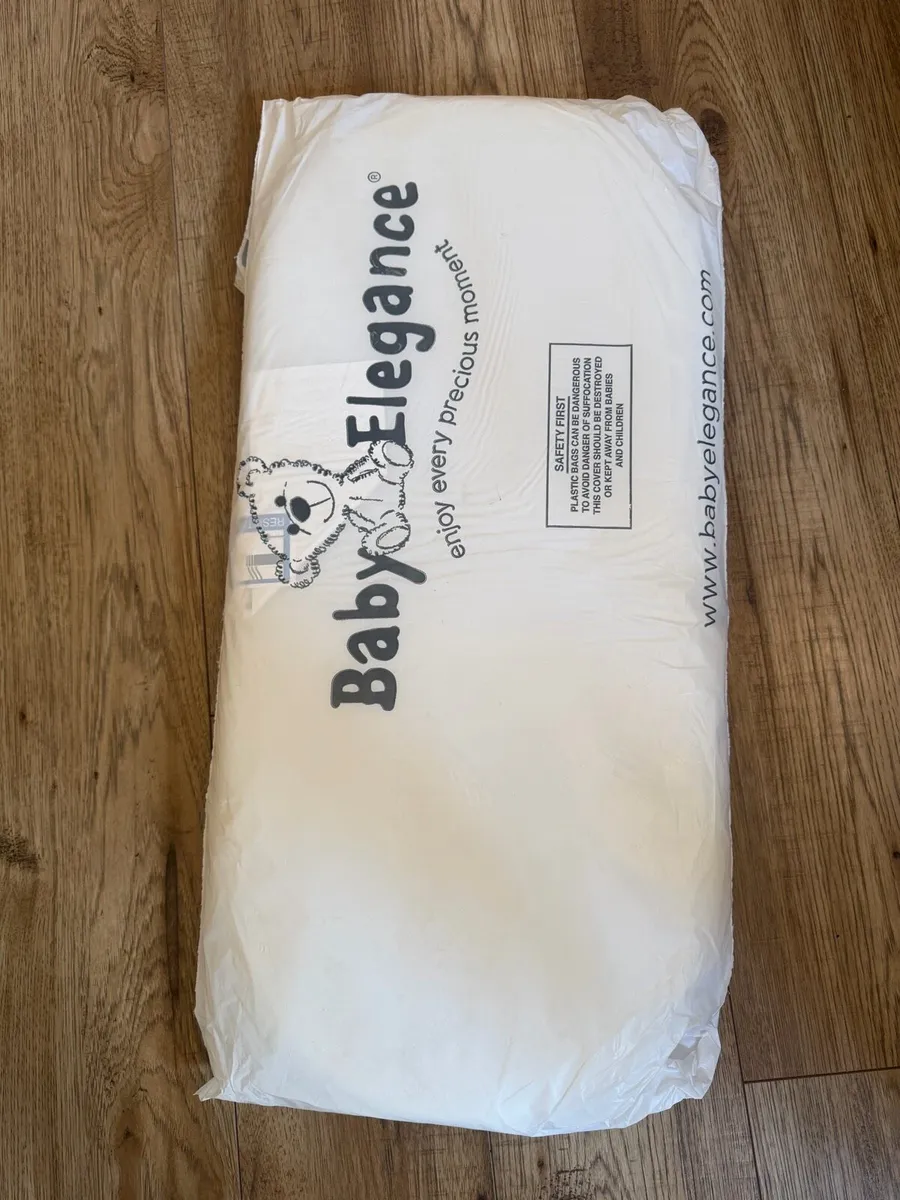 Moses basket mattress - Image 1