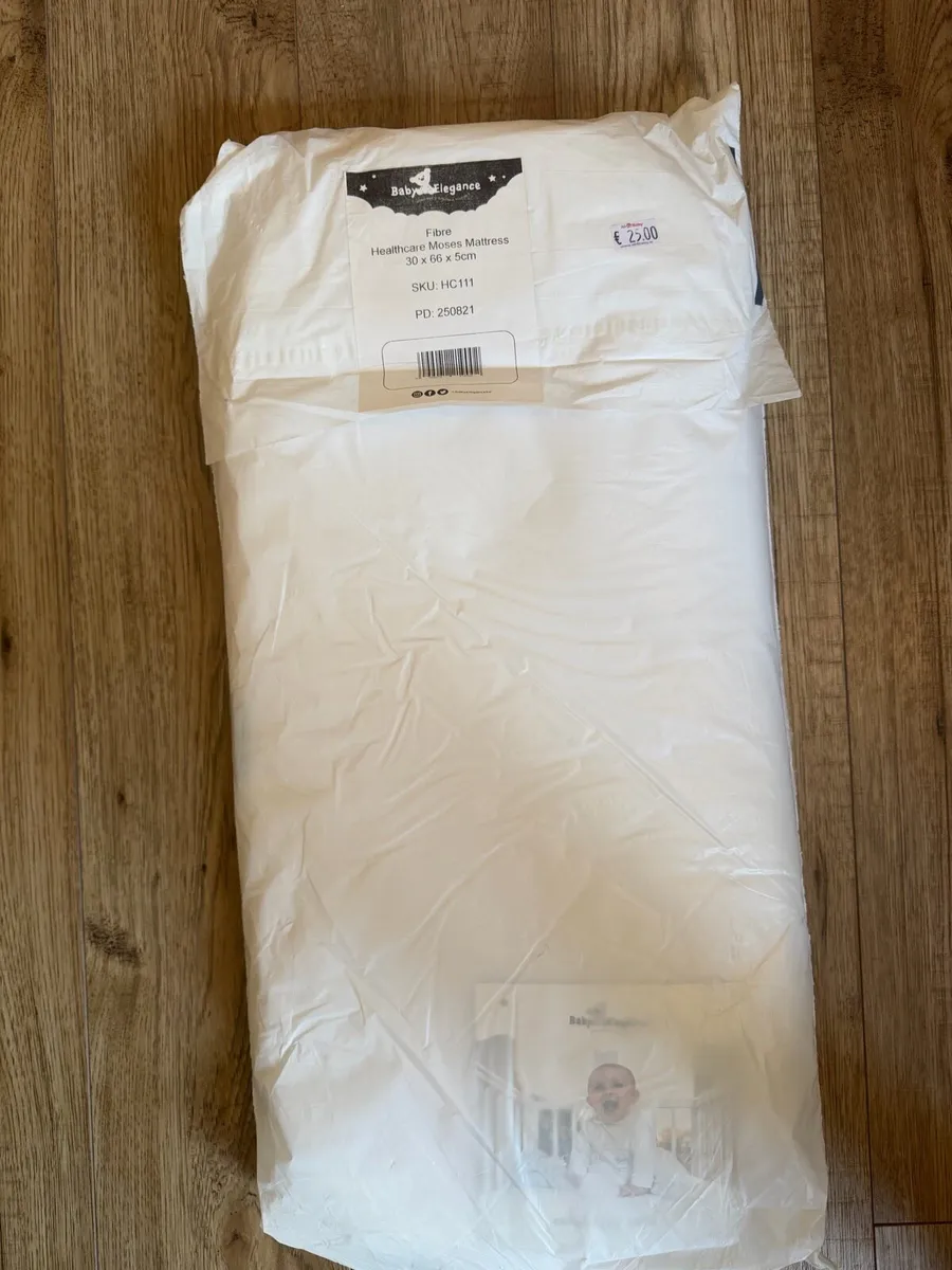 Moses basket mattress - Image 2