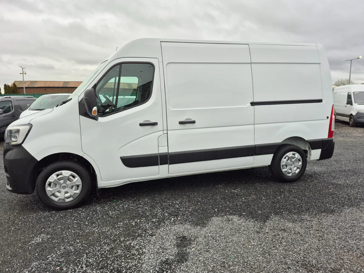 RENAULT MASTER L2 H2 INCLUDES VAT - Image 3