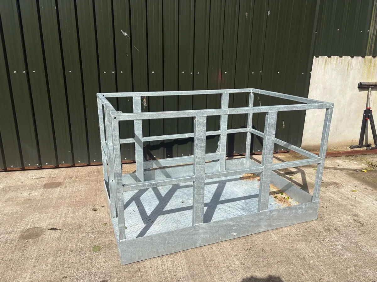 Man Basket/Calf Crate - Image 2