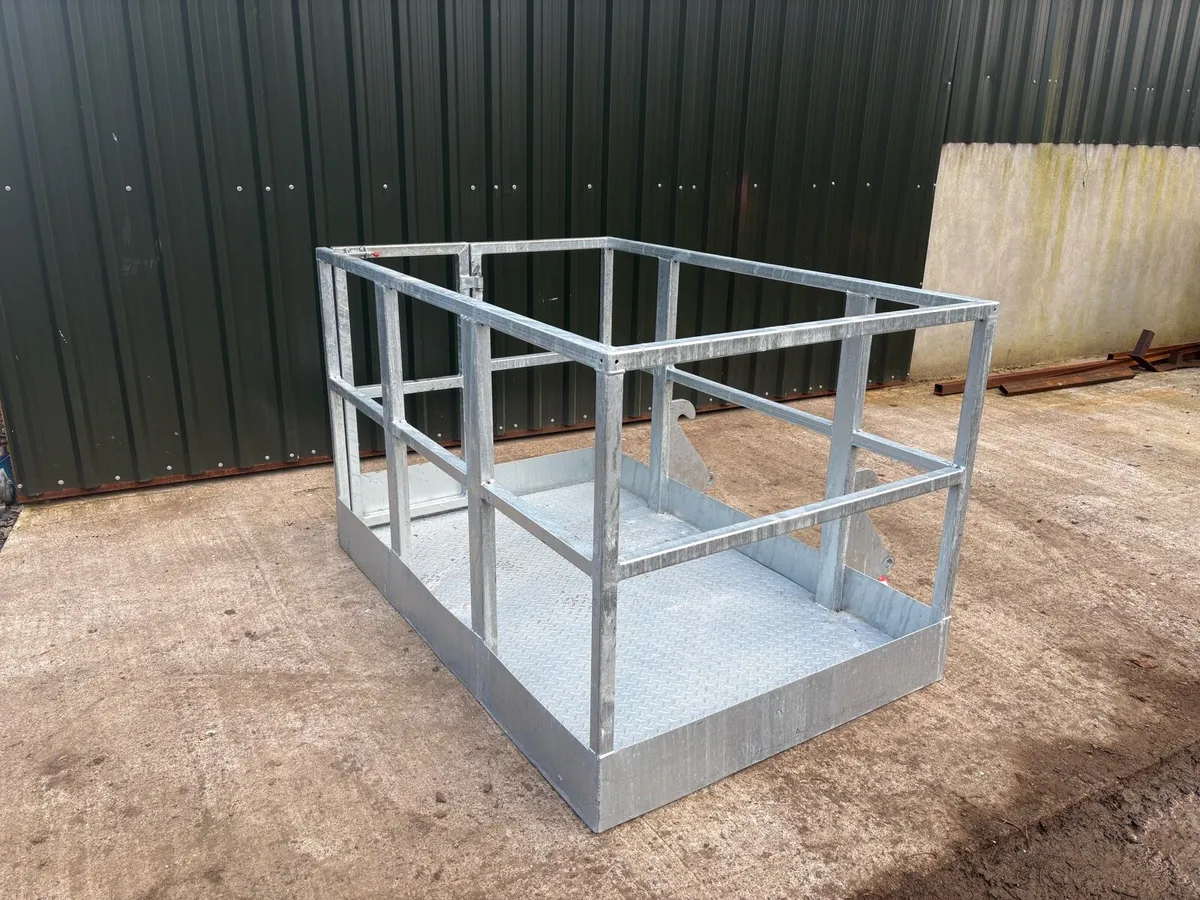 Man Basket/Calf Crate - Image 4