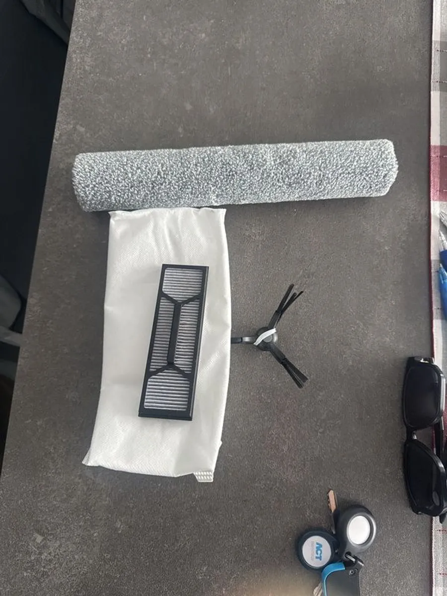 Eufy S1 Pro Robot Vacuum and Mop - Image 3