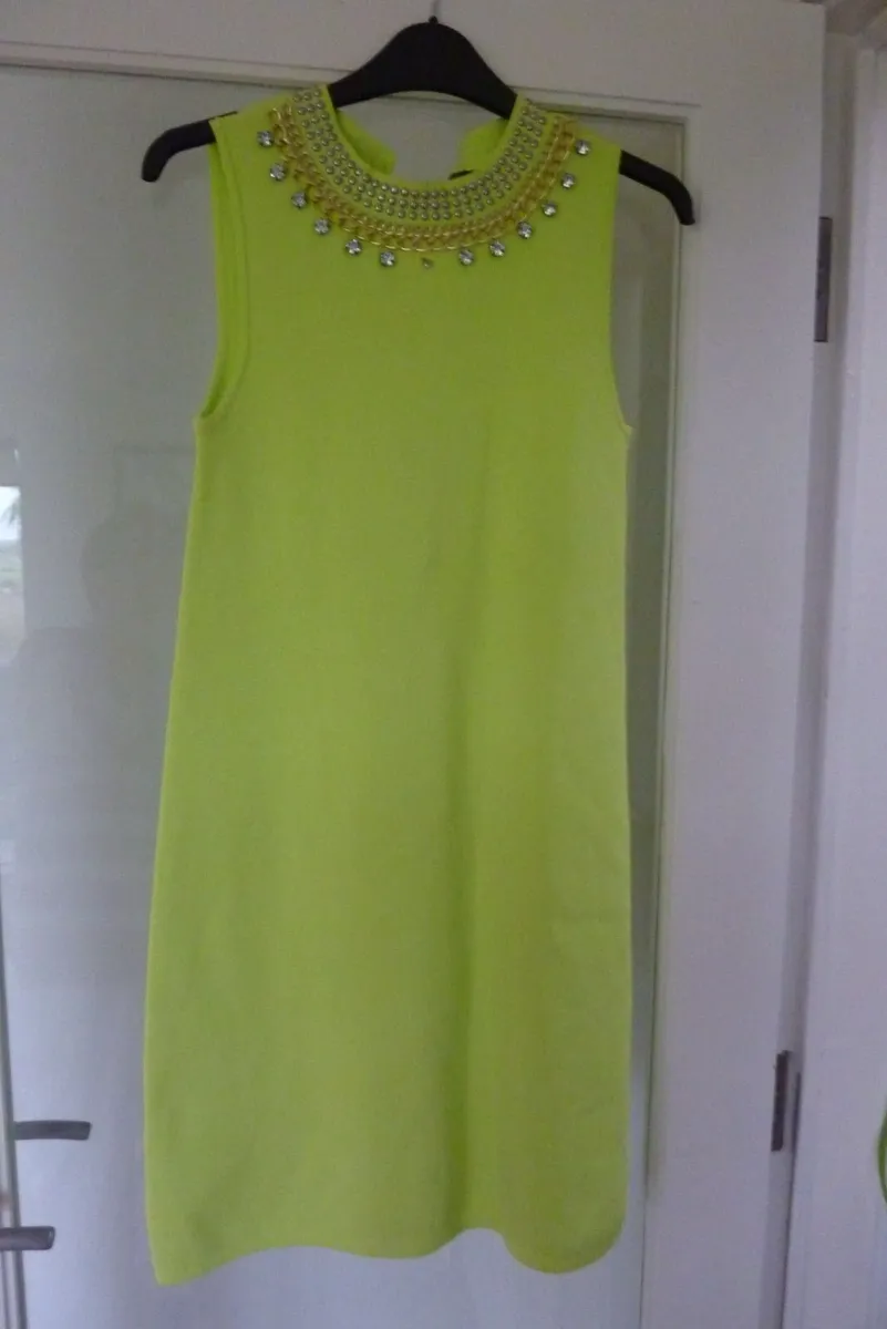 Sleeveless dress - Image 1