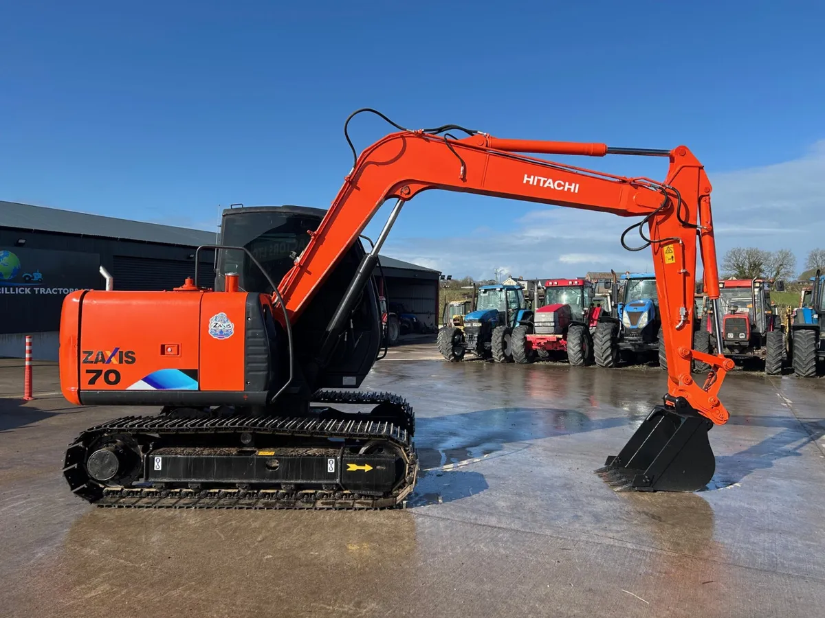 2014 Hitachi Zaxis 70 - Image 1