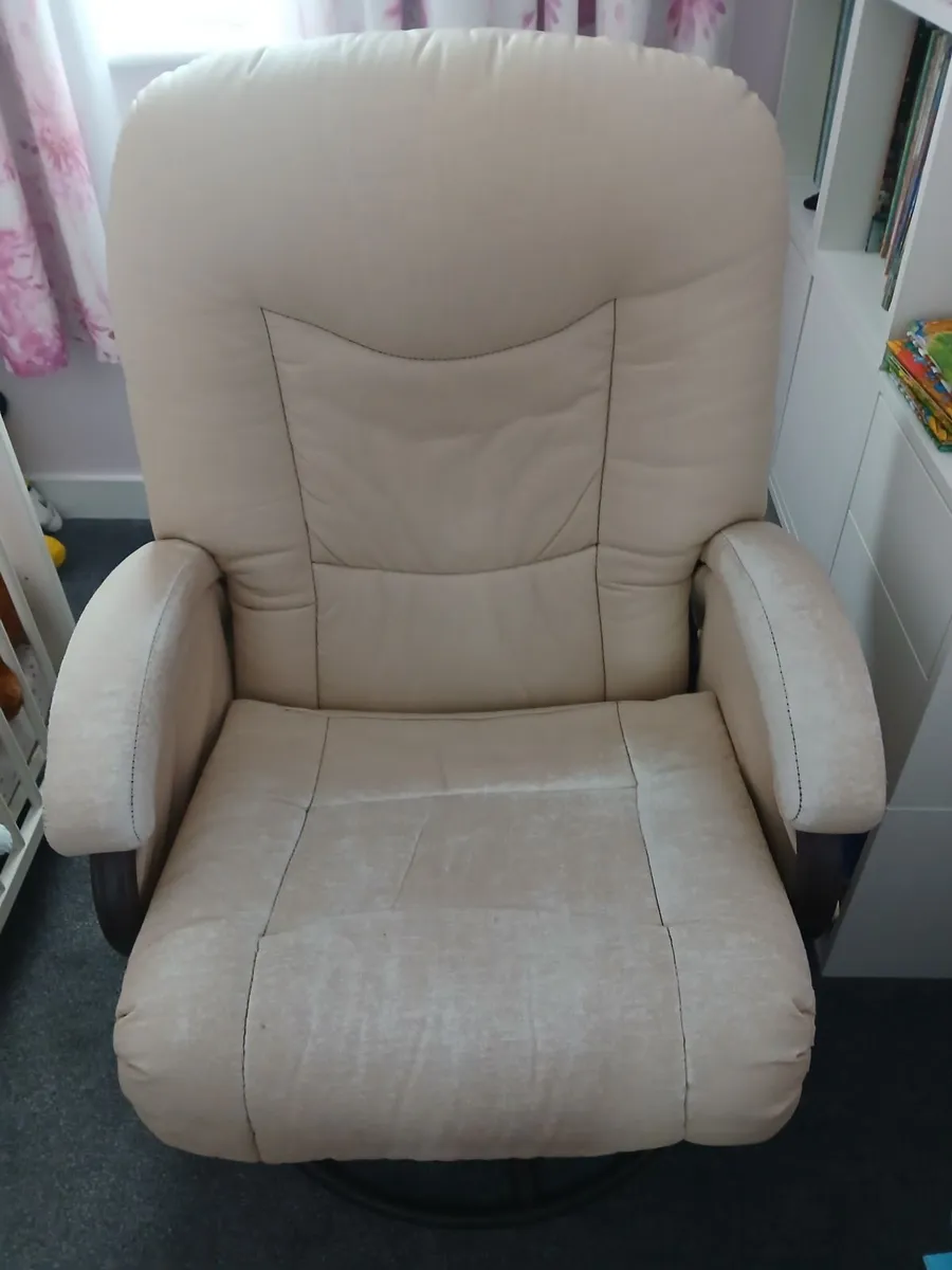 Rocking Chair Free to Takeaway - Image 1