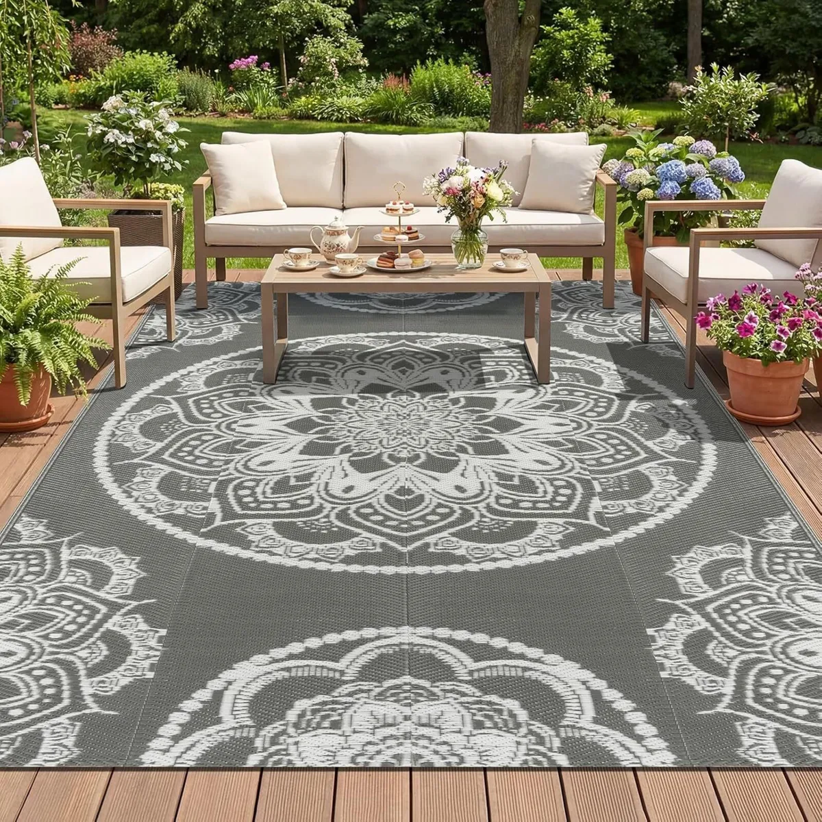 Outdoor Rug Waterproof 245x305cm Reversible Large - Image 1