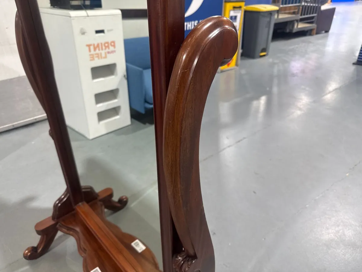 Online Auction Of A  Dressing Mirror & More! - Image 3
