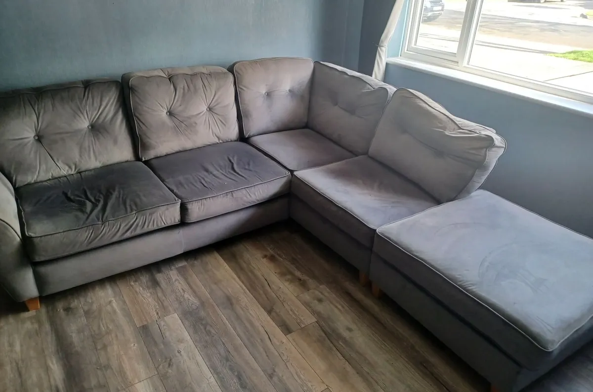 Corner sofa