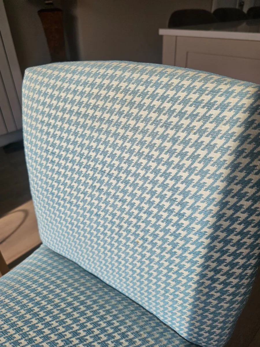 Kitchen Island Stools - Image 2