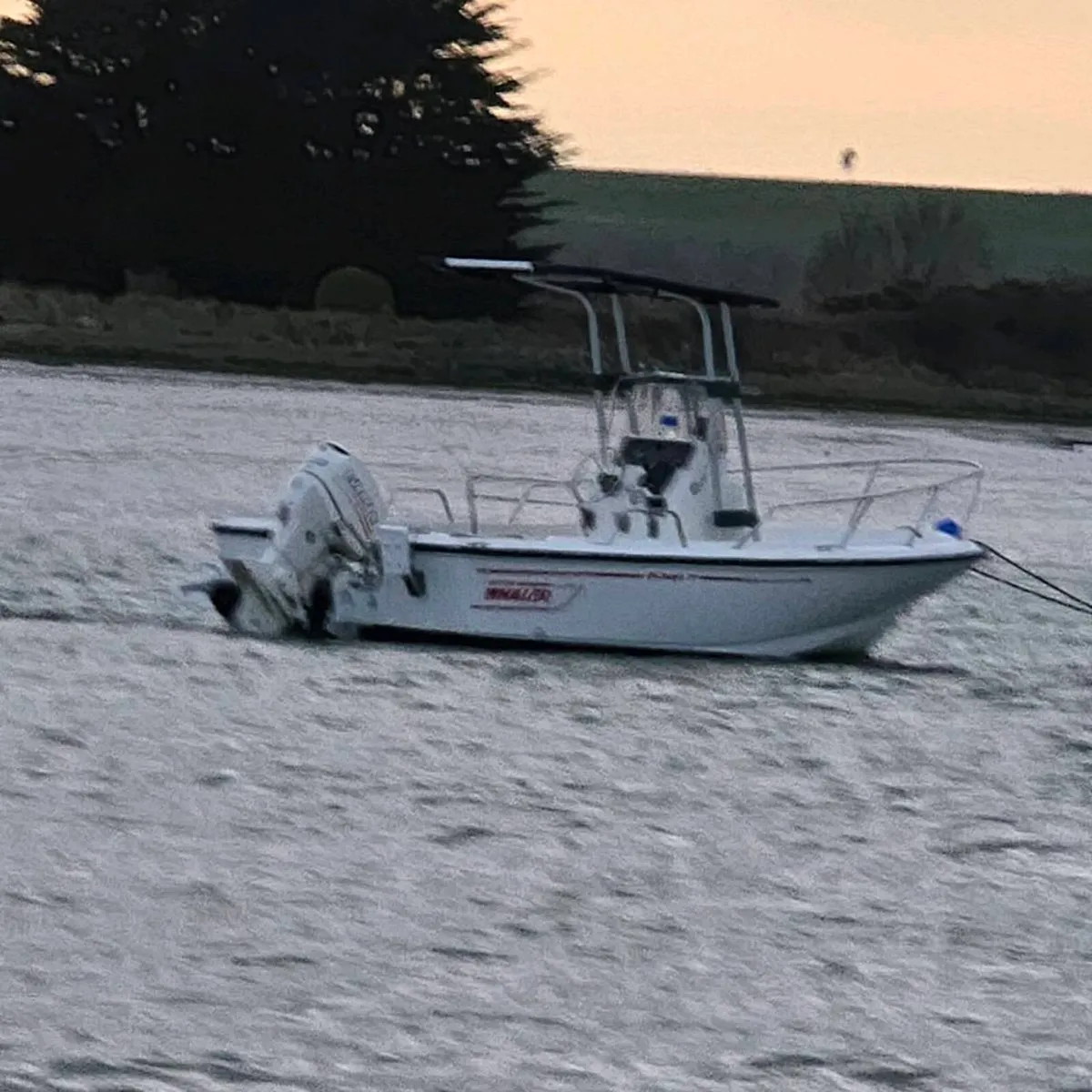 Boston whaler outrage 17⁰ - Image 1