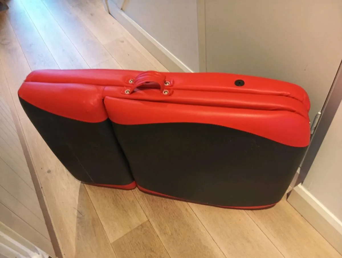 Foldable massage bed - Image 2