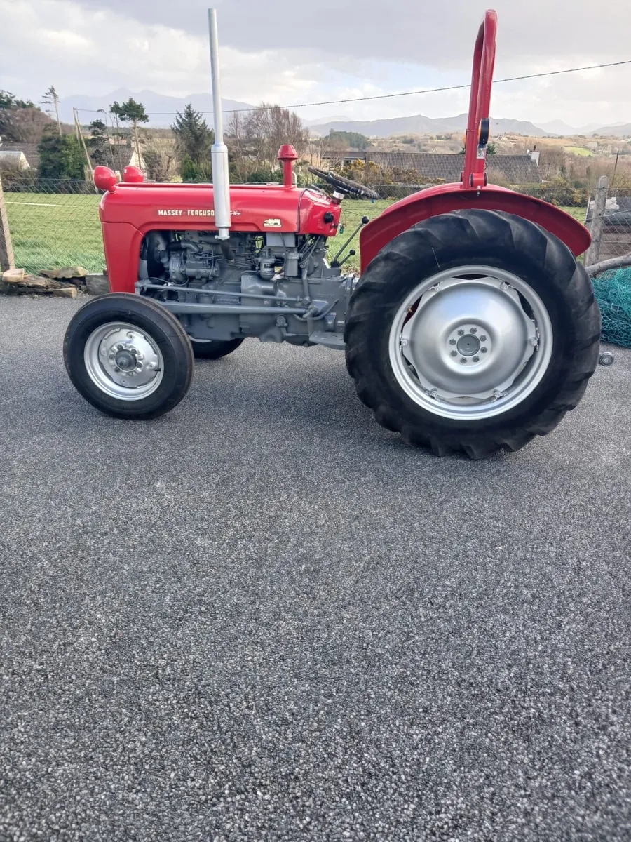 **🚨Massey Ferguson 35🚨** - Image 1