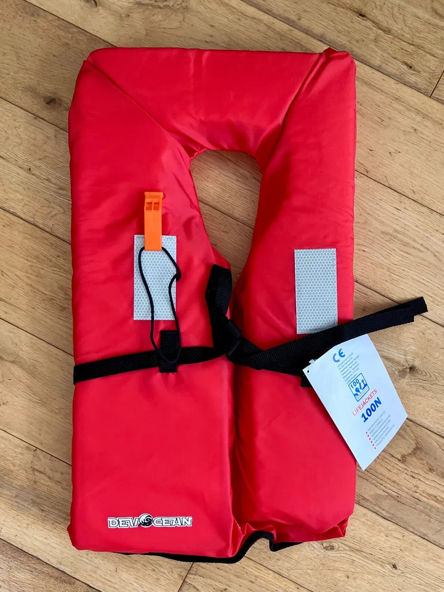 Lifejackets - set of 5 - Image 3