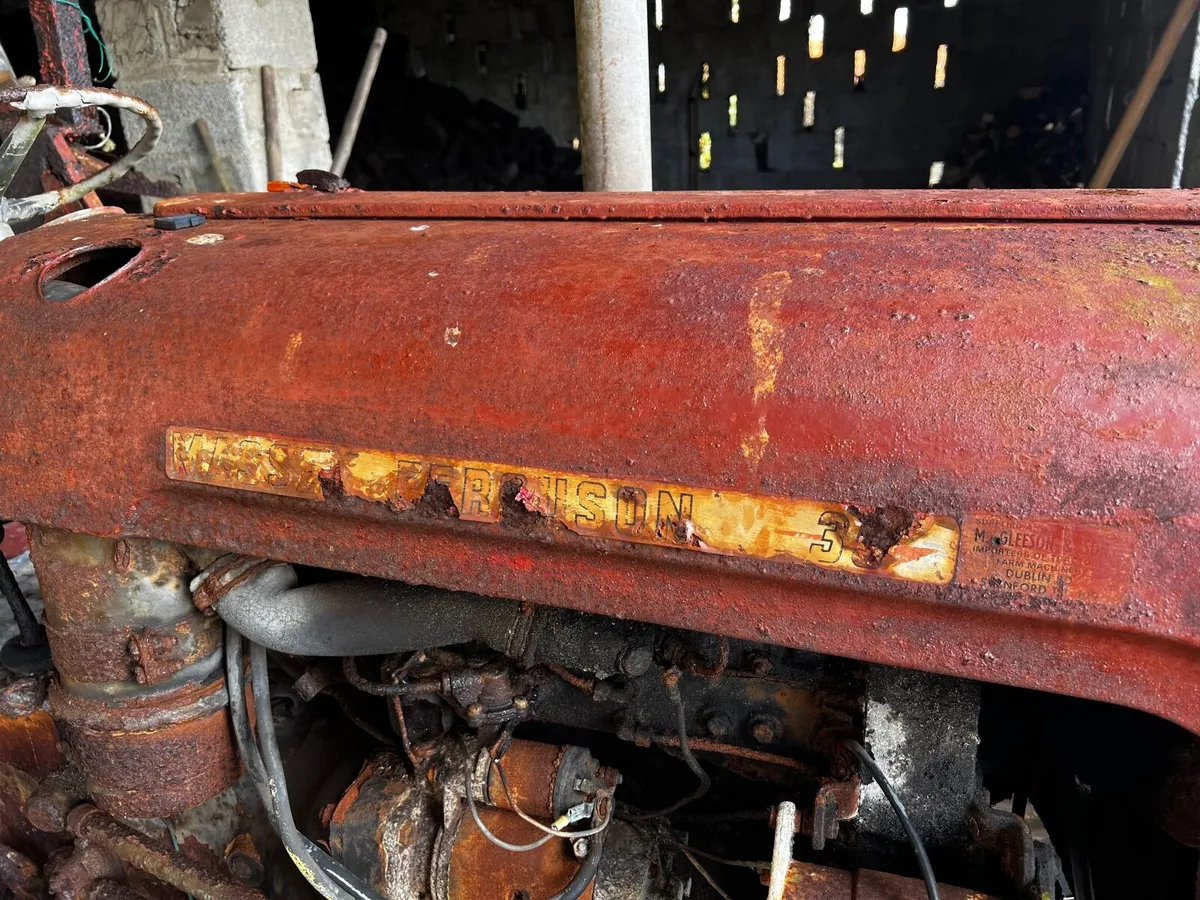 Vintage Massey Ferguson 35 Tractor - Image 1
