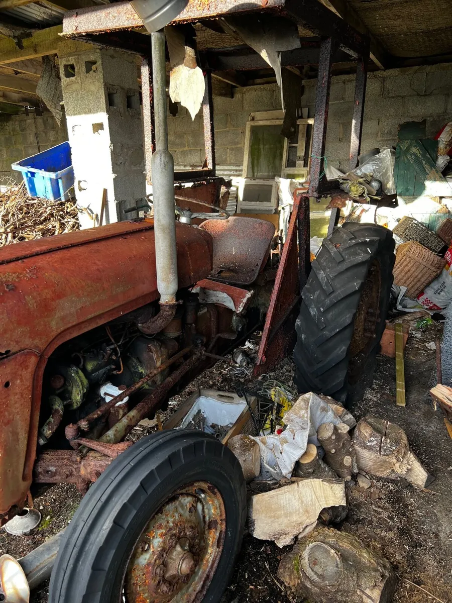 Vintage Massey Ferguson 35 Tractor - Image 3