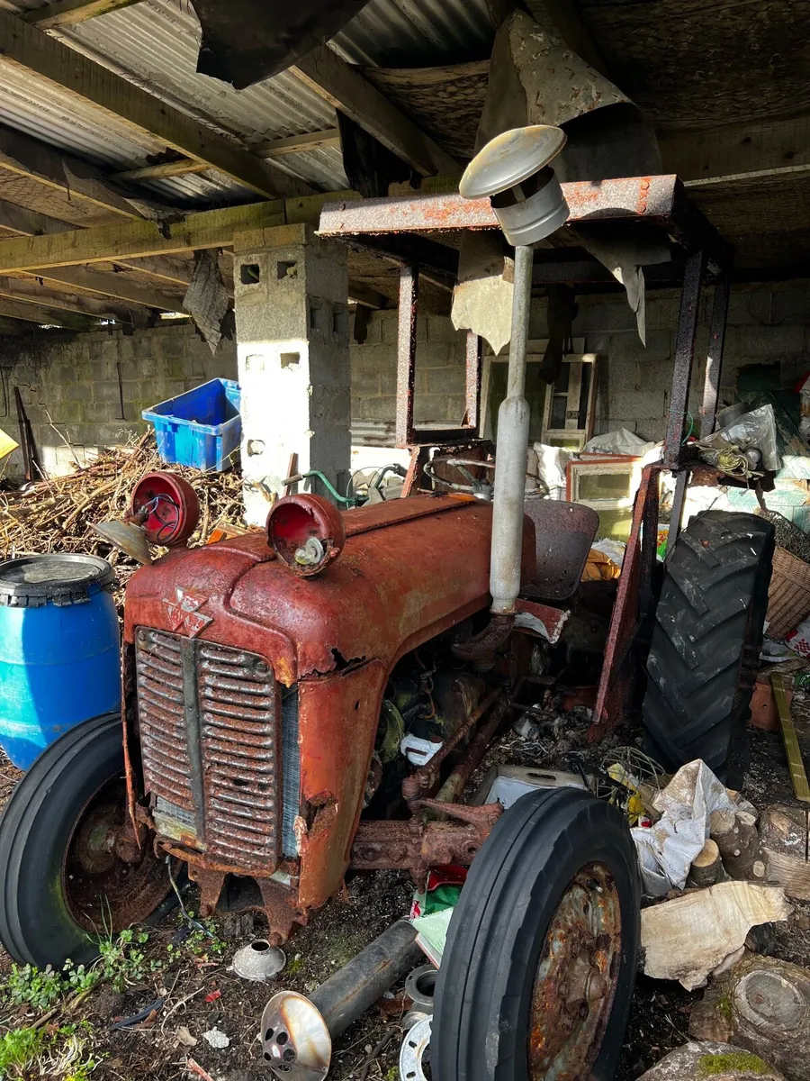 Vintage Massey Ferguson 35 Tractor - Image 4