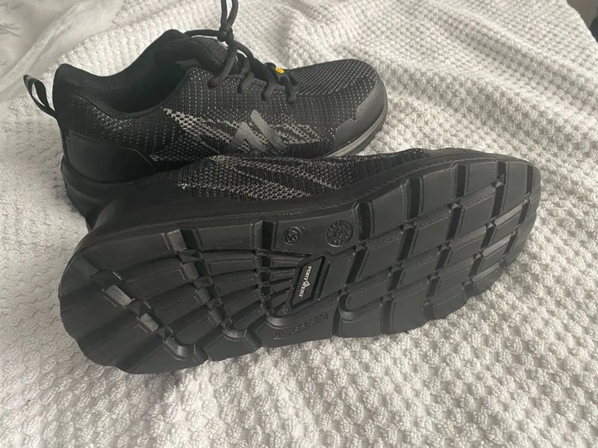 Portwest safety trainer - Image 4