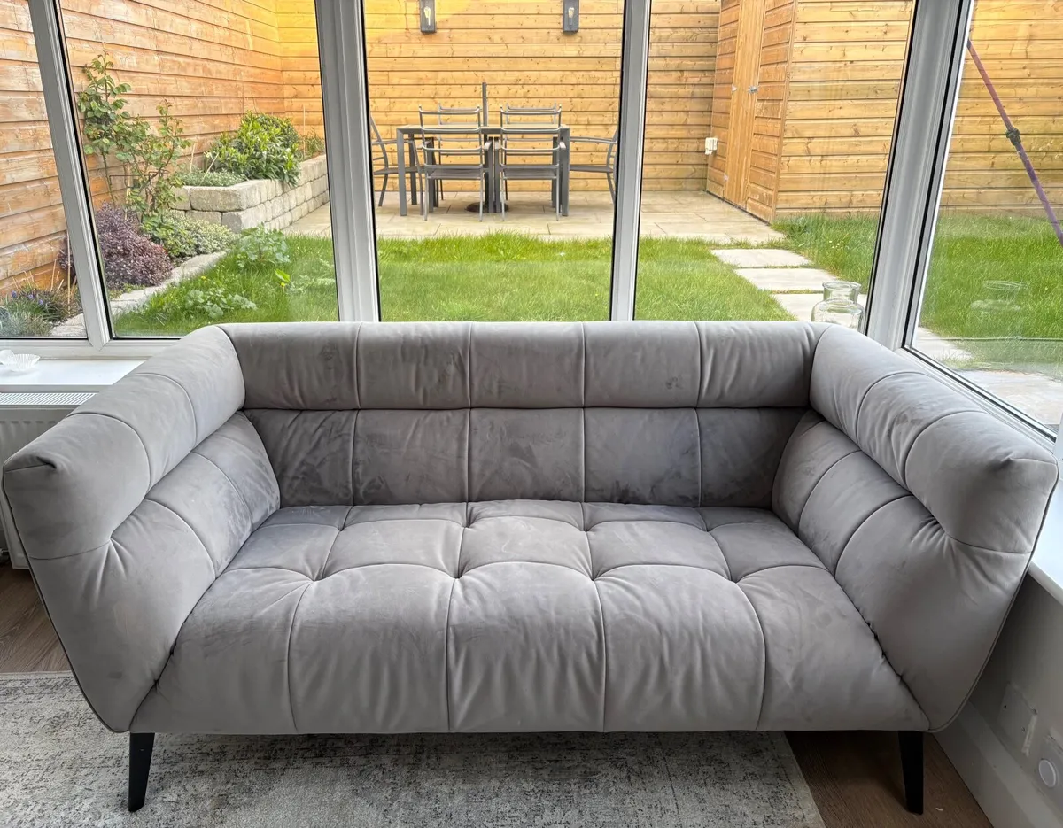 Beautiful 2 seater grey couch - Image 1