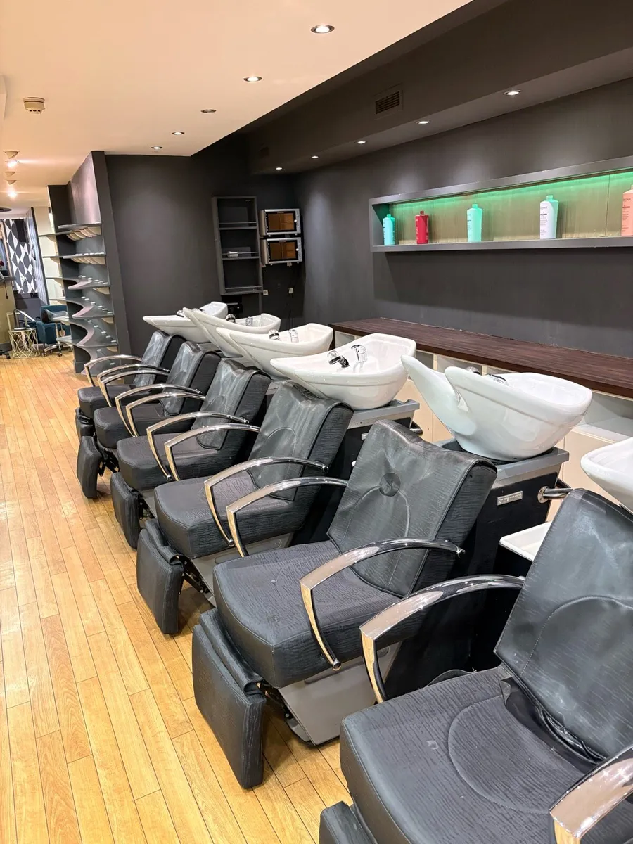 Salon Equipment / furniture - Image 2