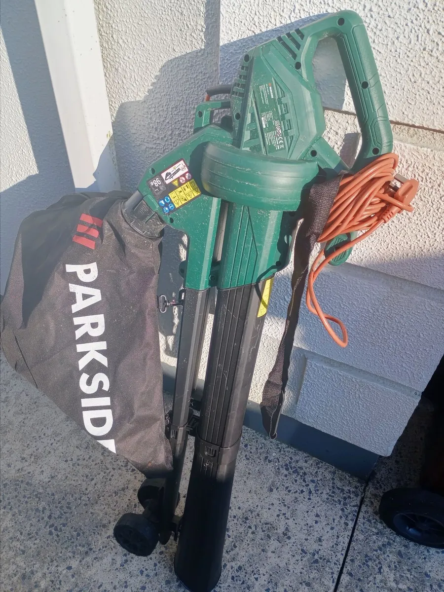 Lawnmower and leaf blower - Image 1