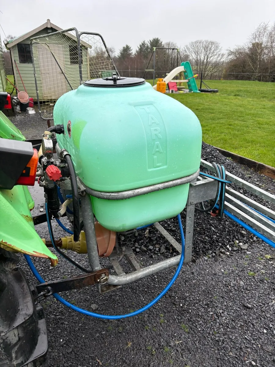 200 lt sprayer for sale - Image 4