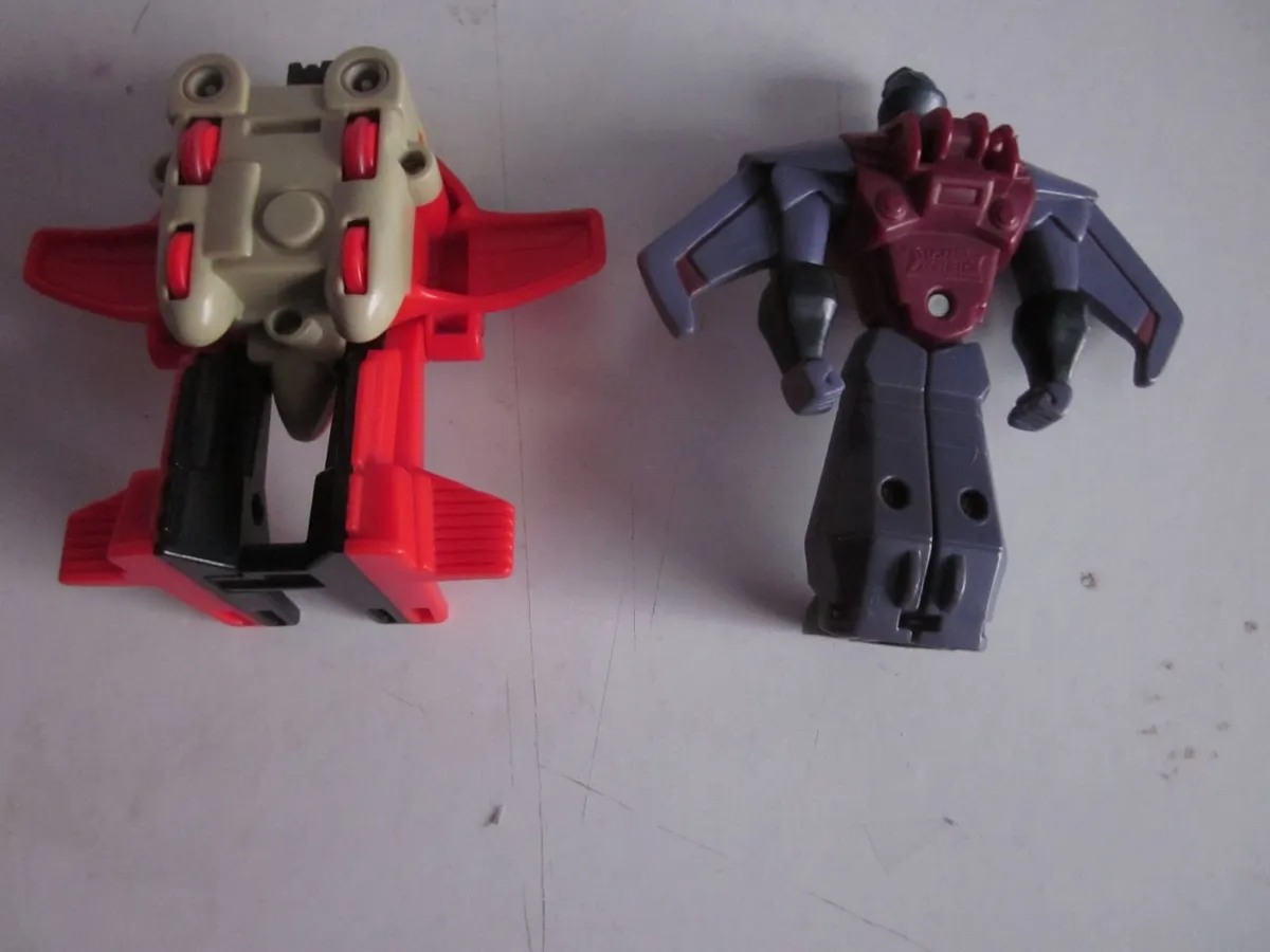 Mc Donalds Transformers Armada StarscreamX2 - Image 4