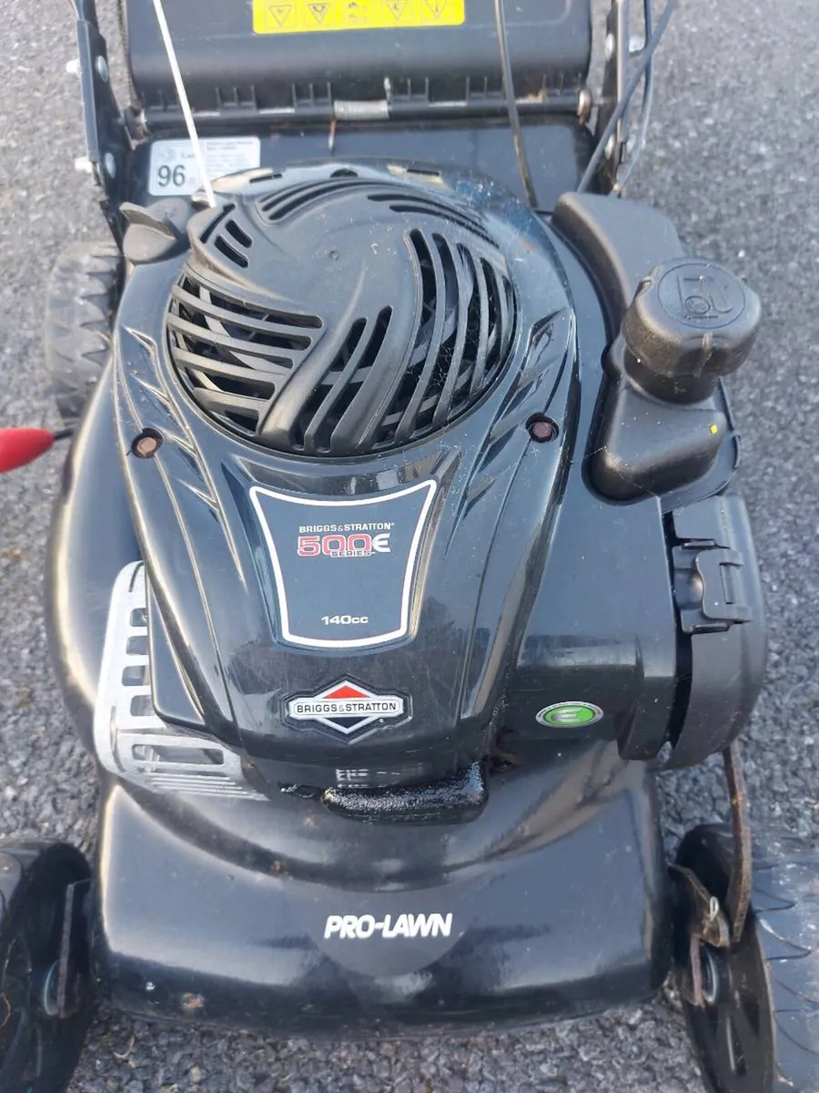 Lawn mower - Image 2