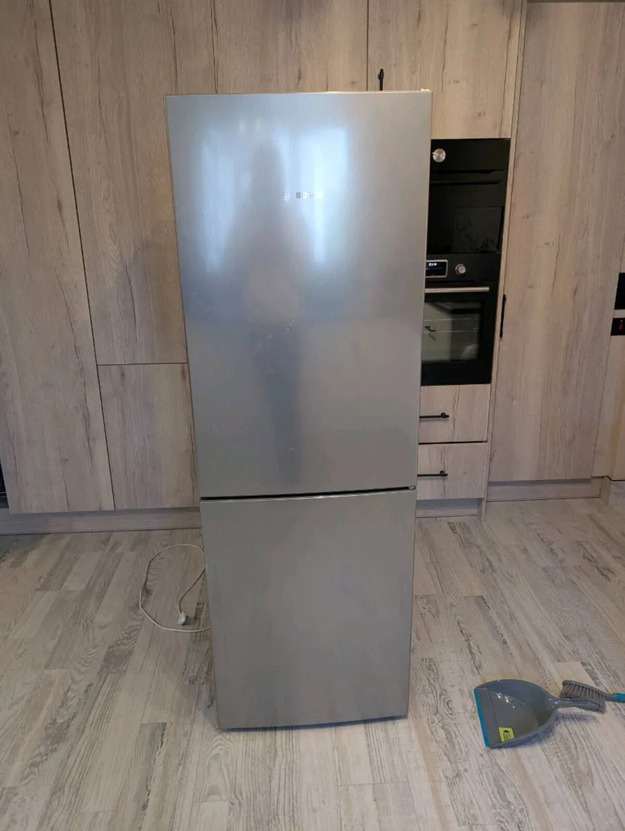 BOSCH Fridge Freezer - Image 1