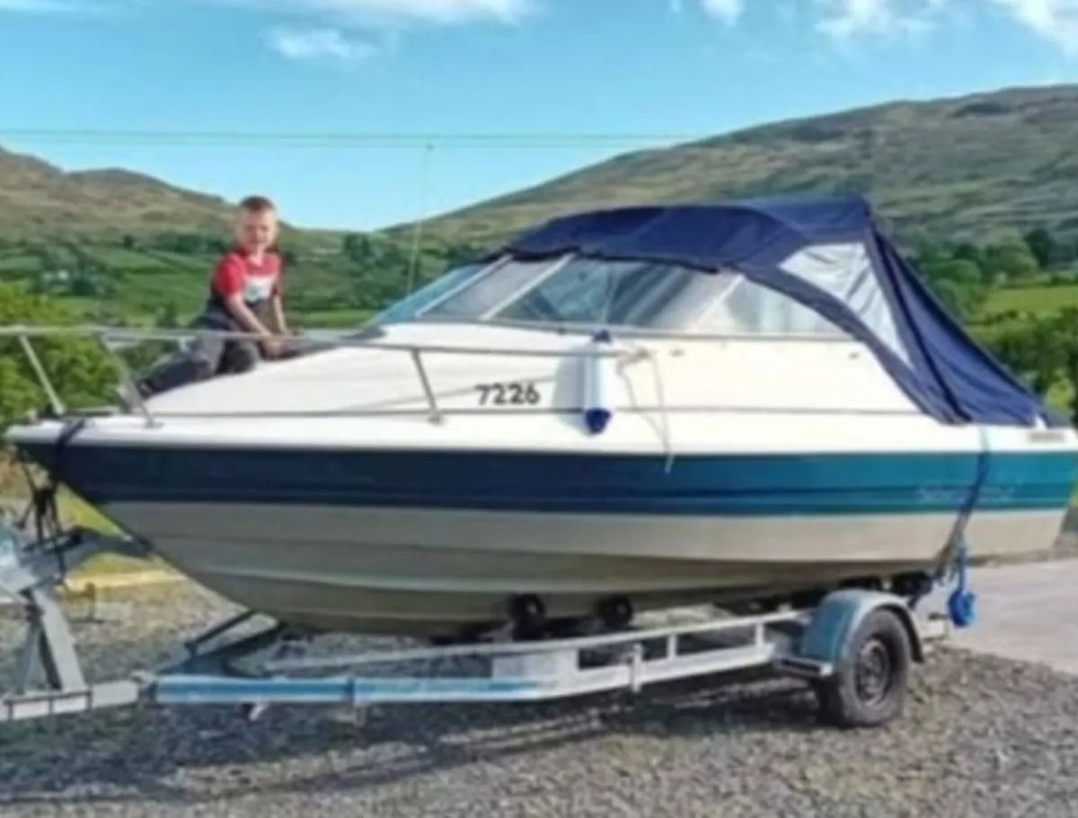 Maxum bayliner - Image 4