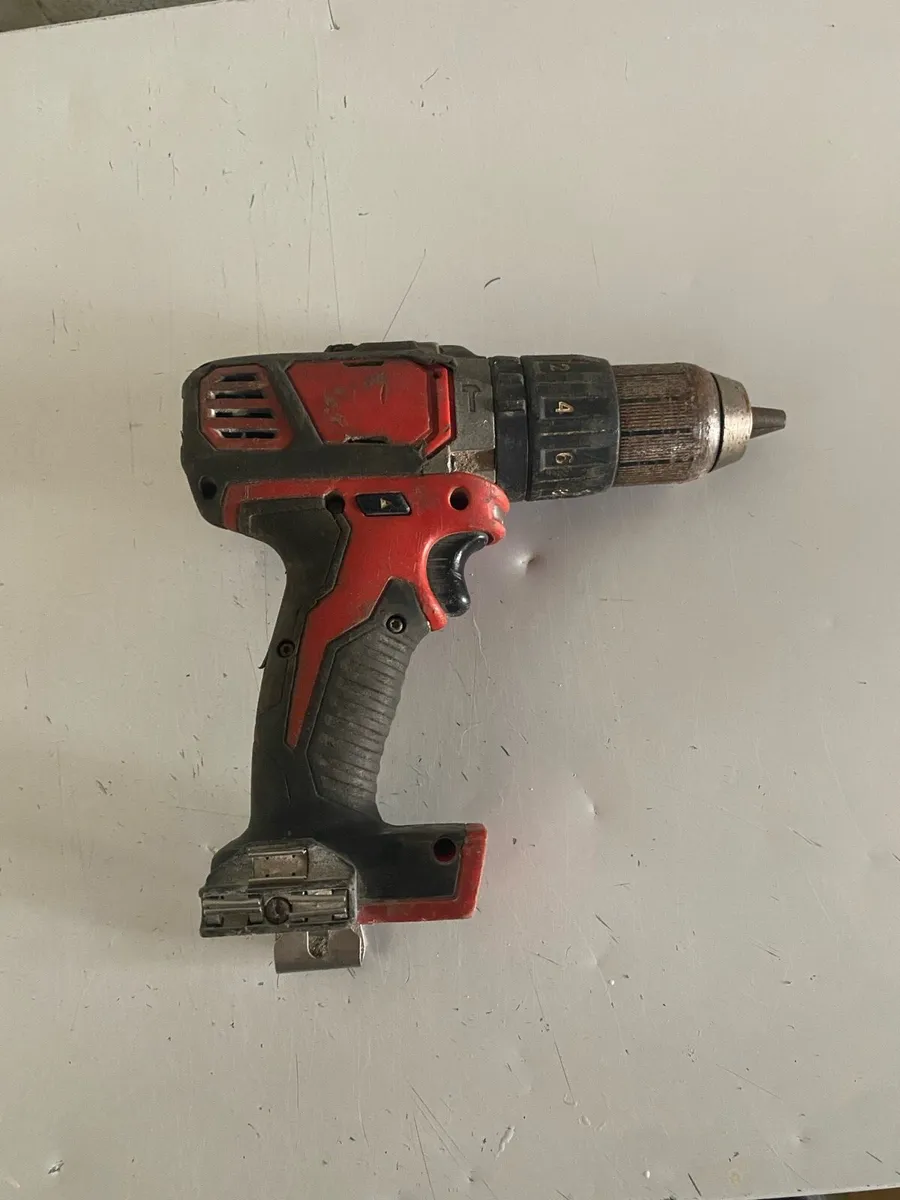 Milwaukee drill - Image 2
