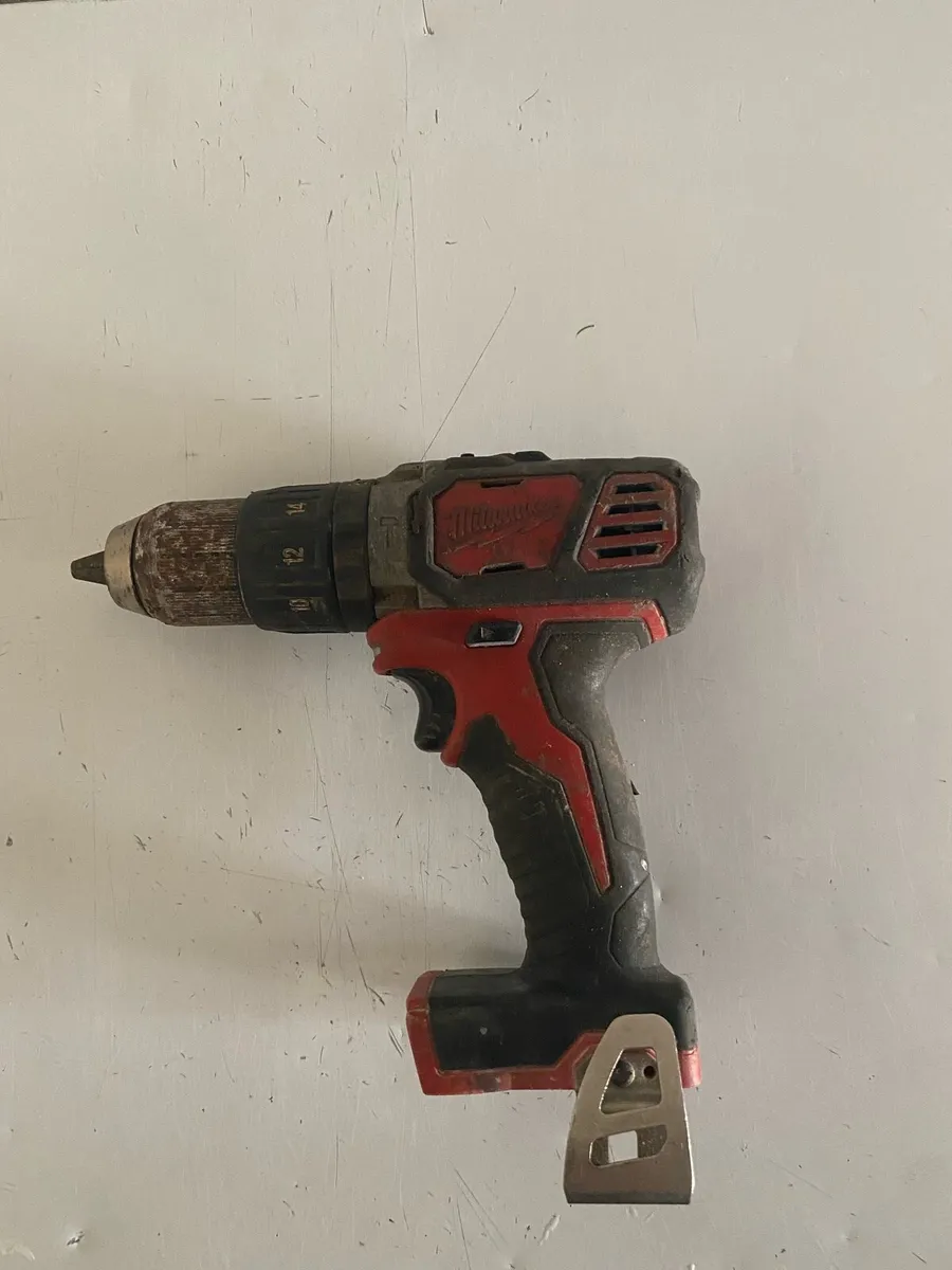 Milwaukee drill - Image 1