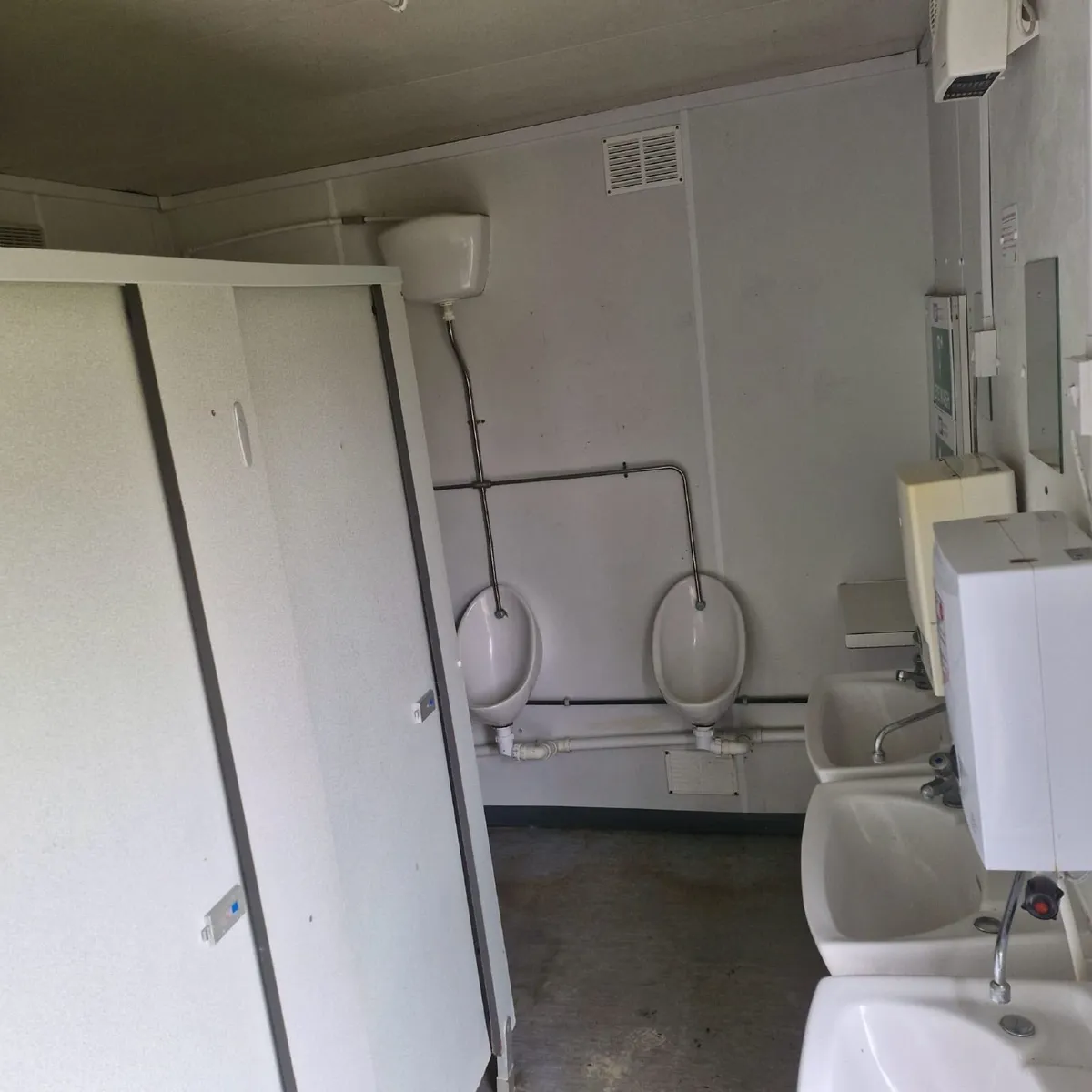 Toilet Block - Image 2