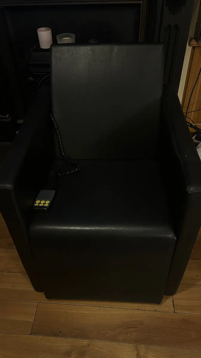 Electric Reclining  chair, great condition - Image 1