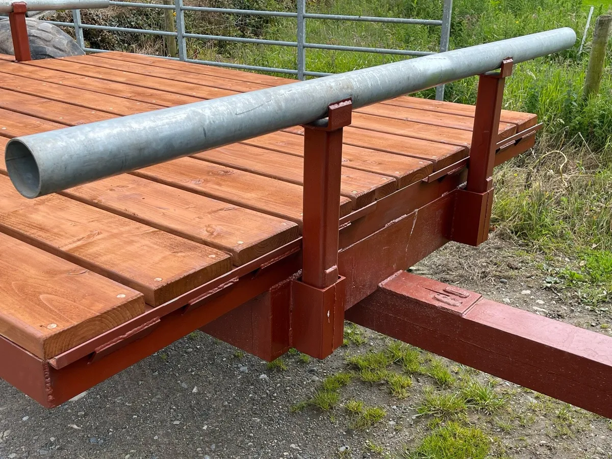 Lowloader / Bale trailer - Image 2