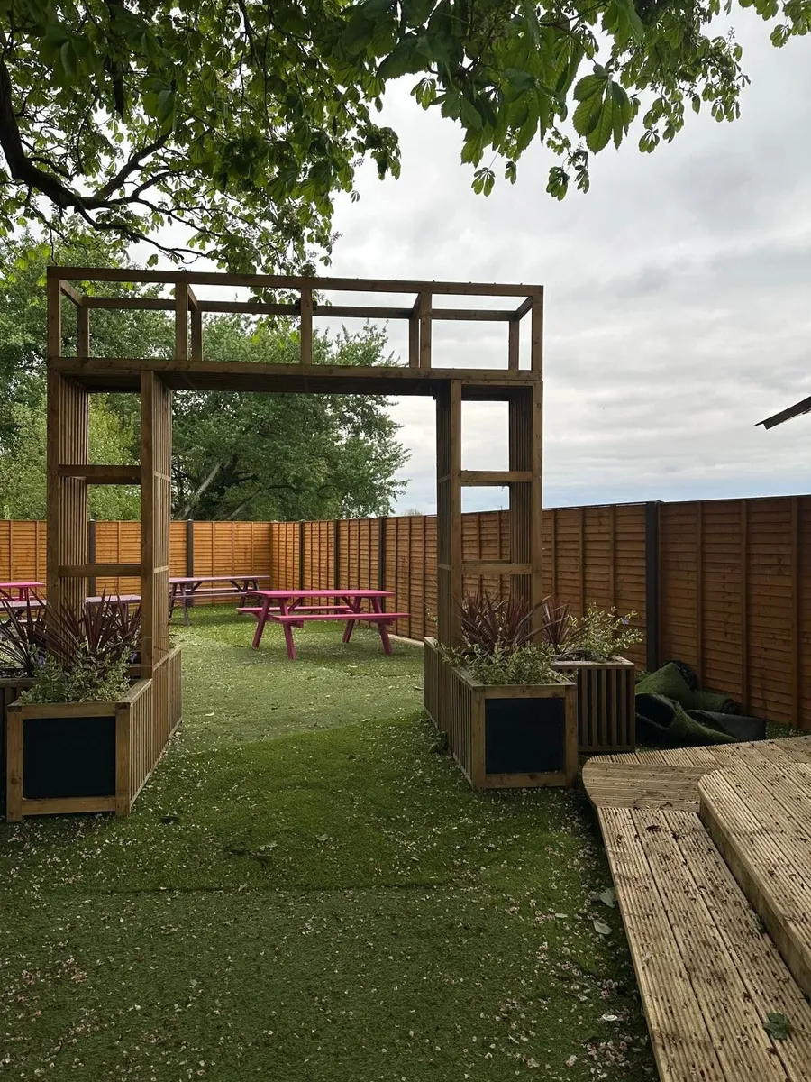 Premium 5m Airstream Catering Unit - Image 4