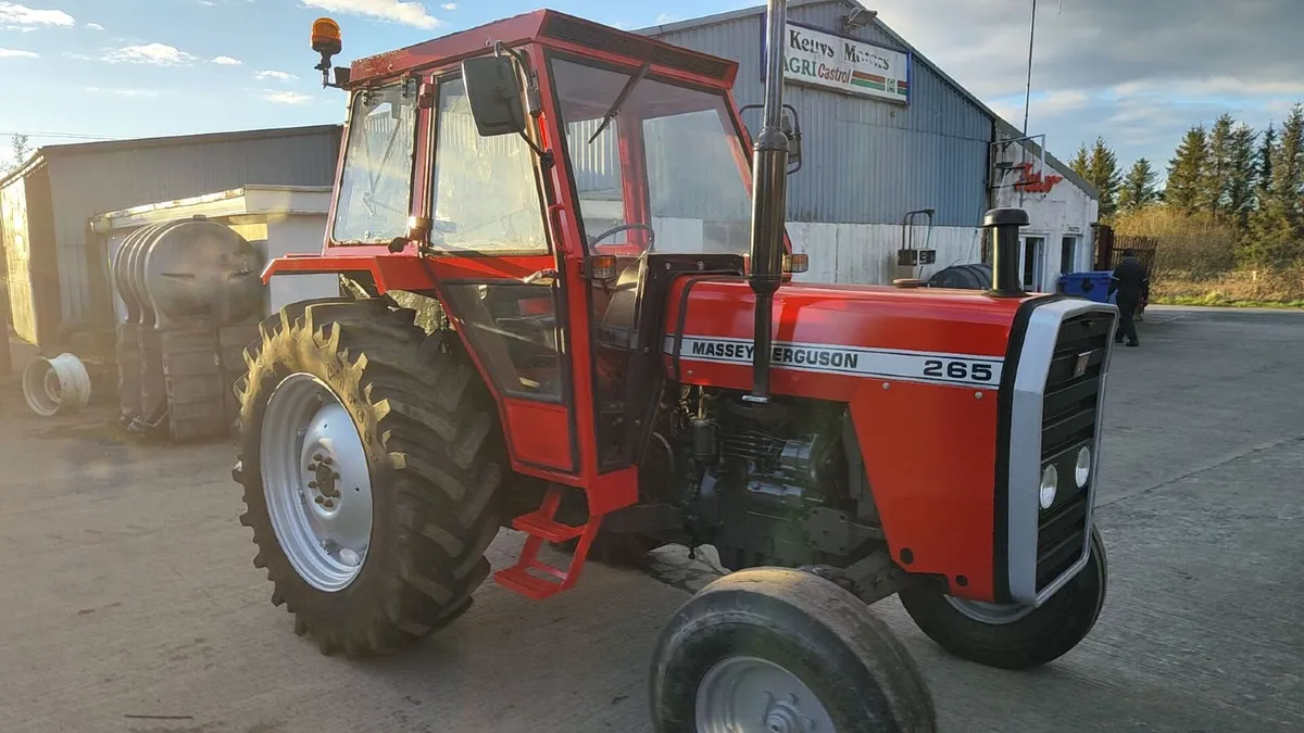 Massey Ferguson - Image 2