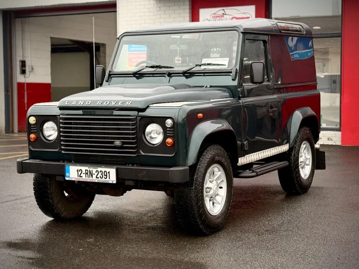 Land Rover Defender TD HARD TOP // VAT INVOICE AVA - Image 3