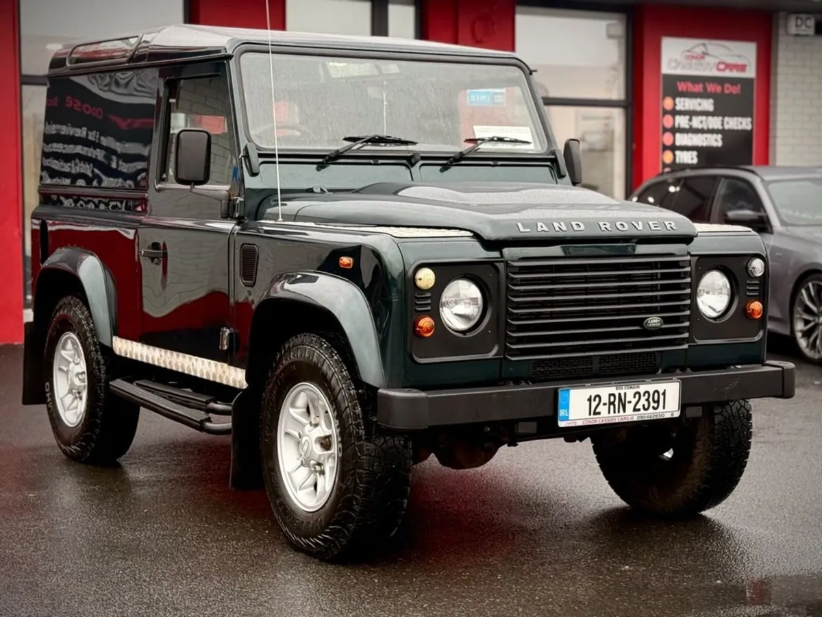 Land Rover Defender TD HARD TOP // VAT INVOICE AVA - Image 4
