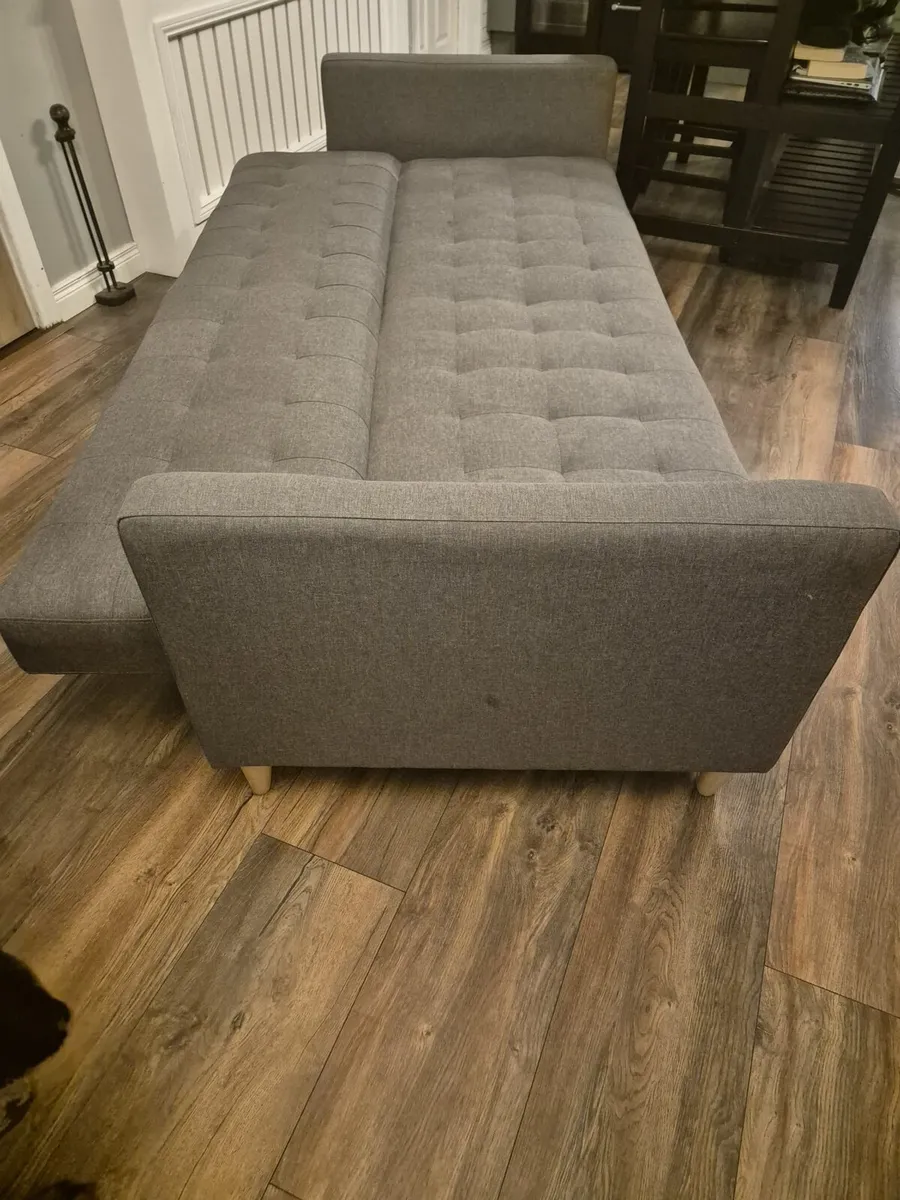 Sofabed - Image 1