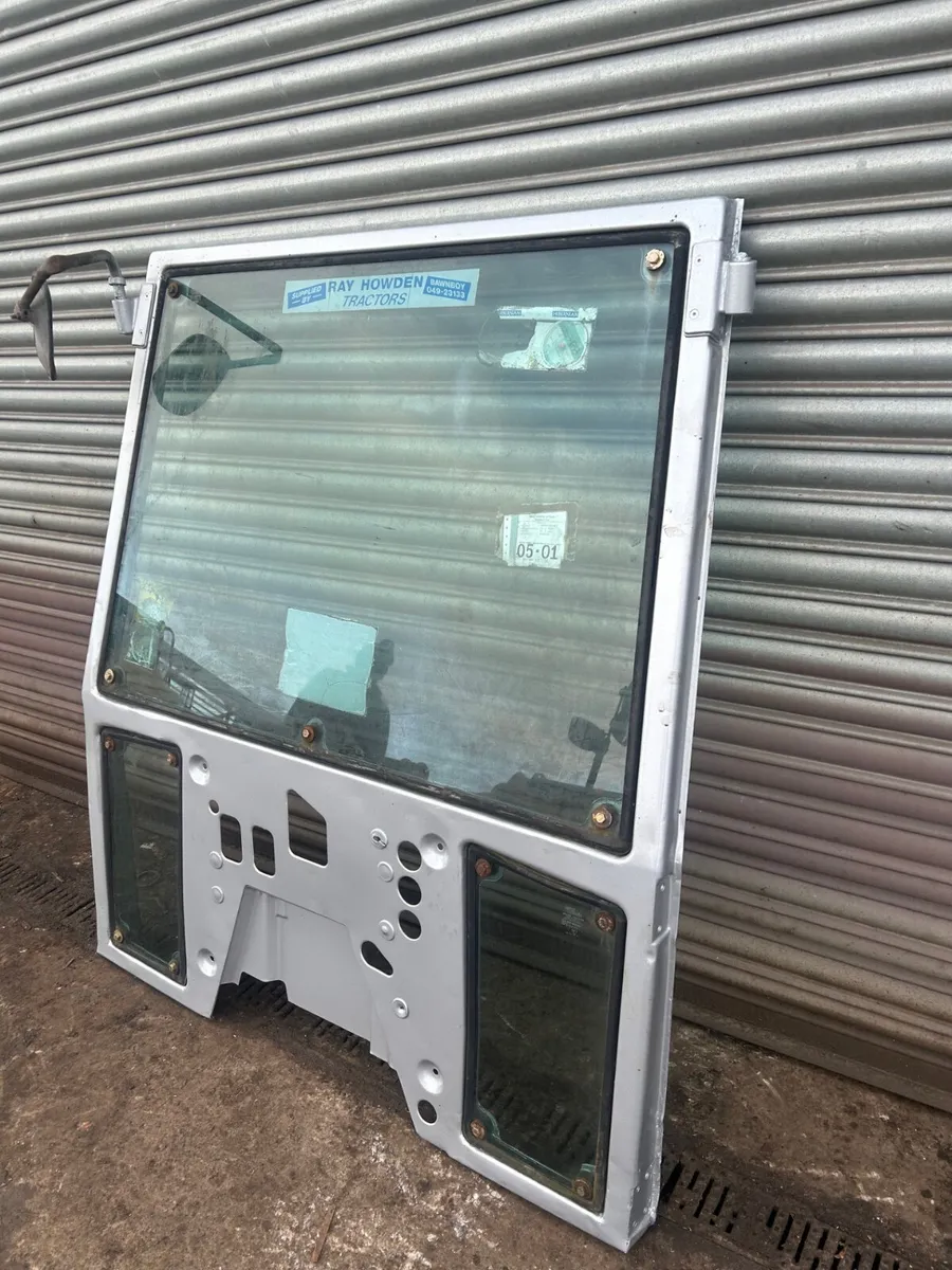 MF 600 Series Front Panel - Image 2
