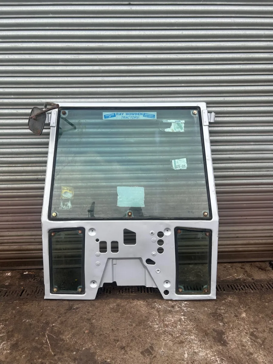 MF 600 Series Front Panel - Image 1
