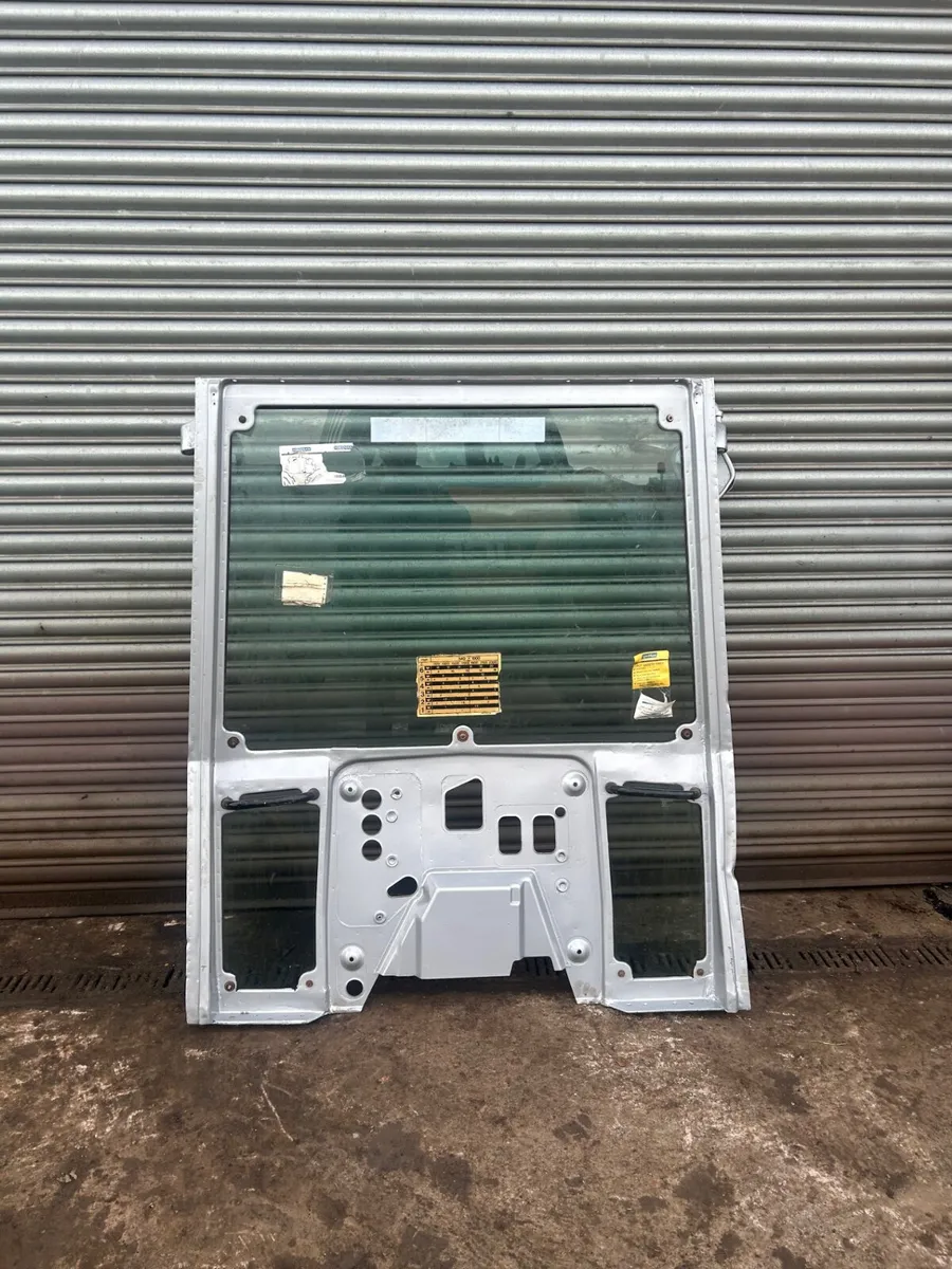 MF 600 Series Front Panel - Image 4