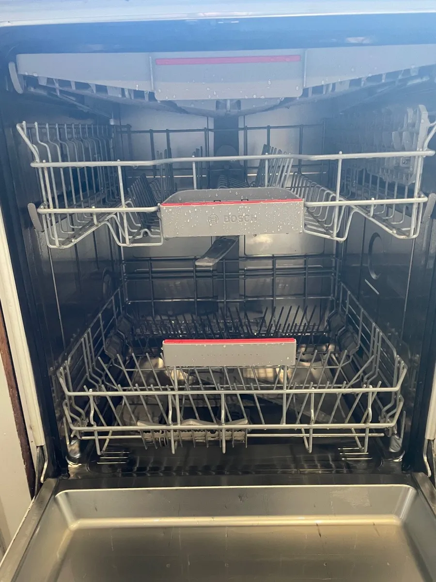 Bosch Dishwasher - Image 2
