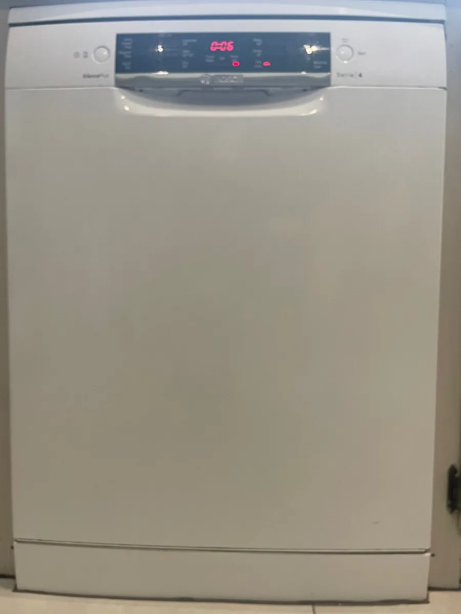 Bosch Dishwasher - Image 4